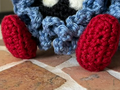 Example of where to use crochet oval for Amigurumi Designs in my Kanye the Gangsta Cat Pattern Example of where to use crochet oval for Amigurumi Designs in my Kanye the Gangsta Cat Pattern