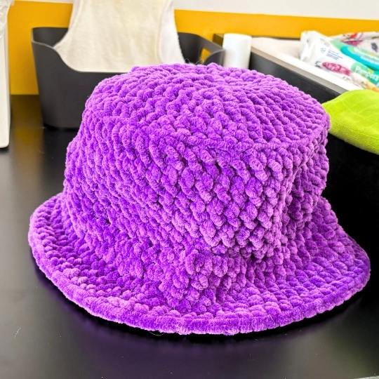 Example of a double crochet stitch - knotorious.loops bucket hat Example of a double crochet stitch - knotorious.loops bucket hat
