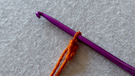 Step 1 of doing a foundation single crochet stitch