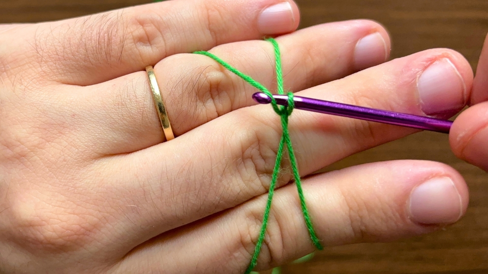 Crocheting the Magic Ring - step 7 - part 2 Crocheting the Magic Ring - step 7 - part 2
