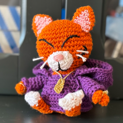 Example of a Puff stitch in my Kanye the Gangsta Cat Pattern Example of a Puff stitch in my Kanye the Gangsta Cat Pattern