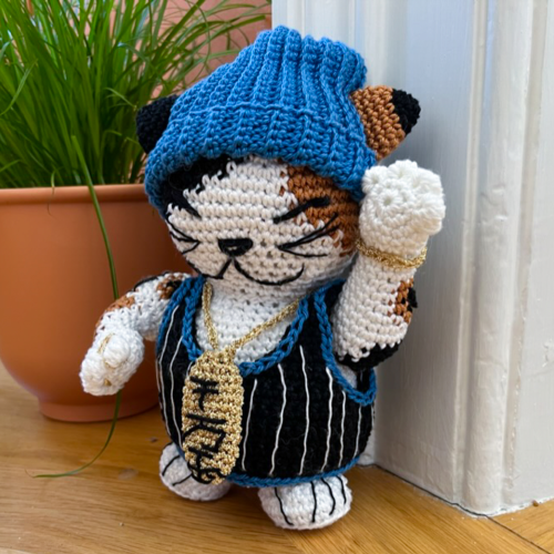 Example of a Puff stitch in my Moneyki Neko Pattern